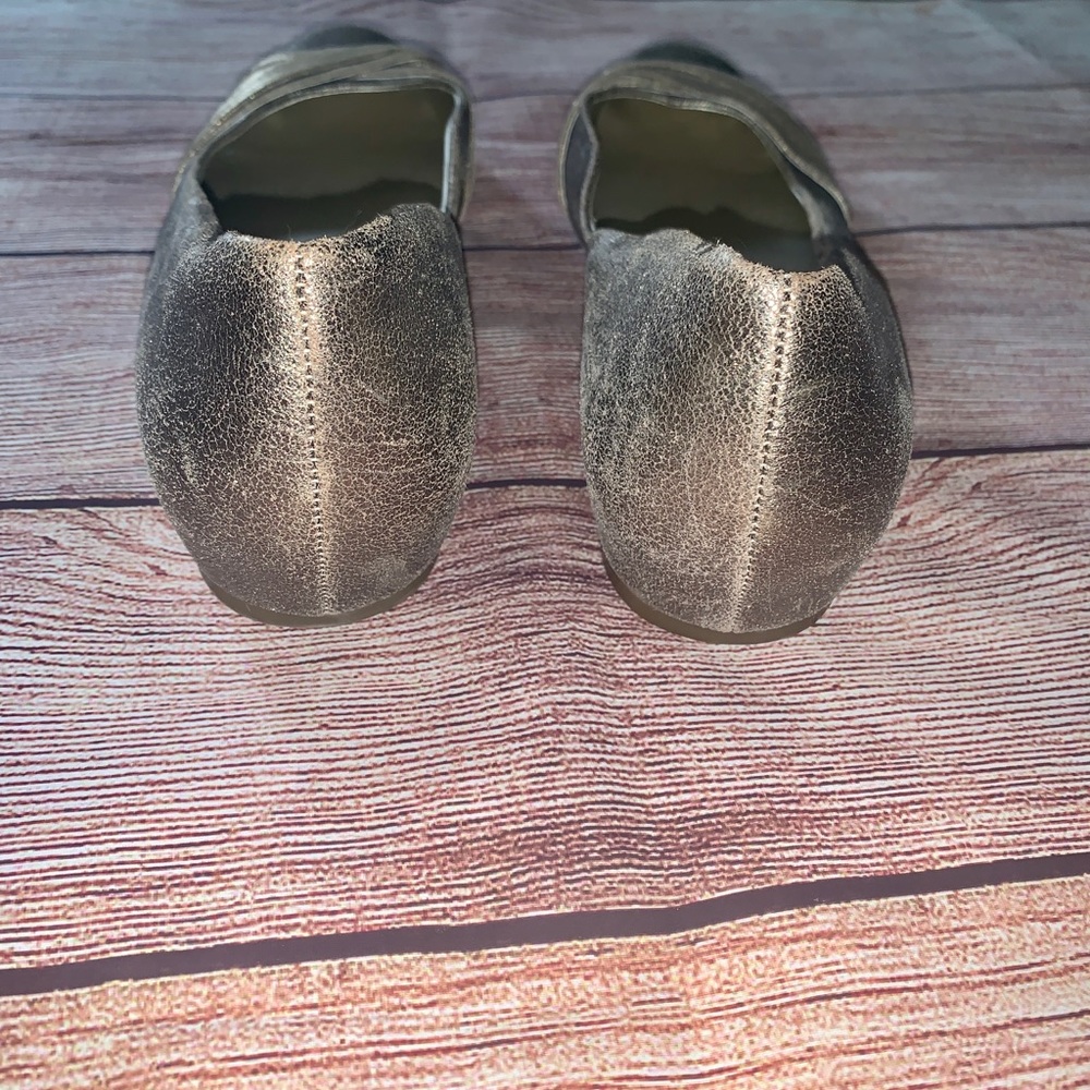 2/$20 or 3/$25 Kenneth Cole Pewter Loafers/Flats sz 8 - Picture 3 of 6